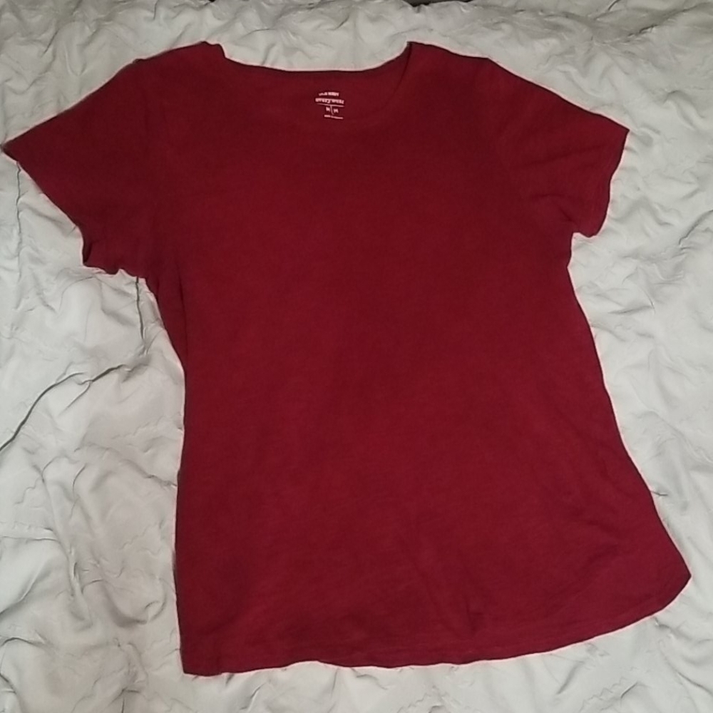 Old Navy Maroon T-Shirt M